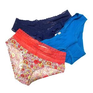 NWT Lot of 3 Victoria's Secret Panties Sz XS